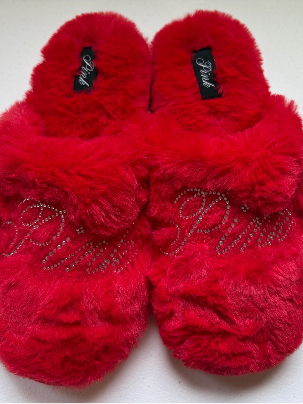 PINK Victoria's Secret Plush Faux-Fur Red Crystal Logo Slippers